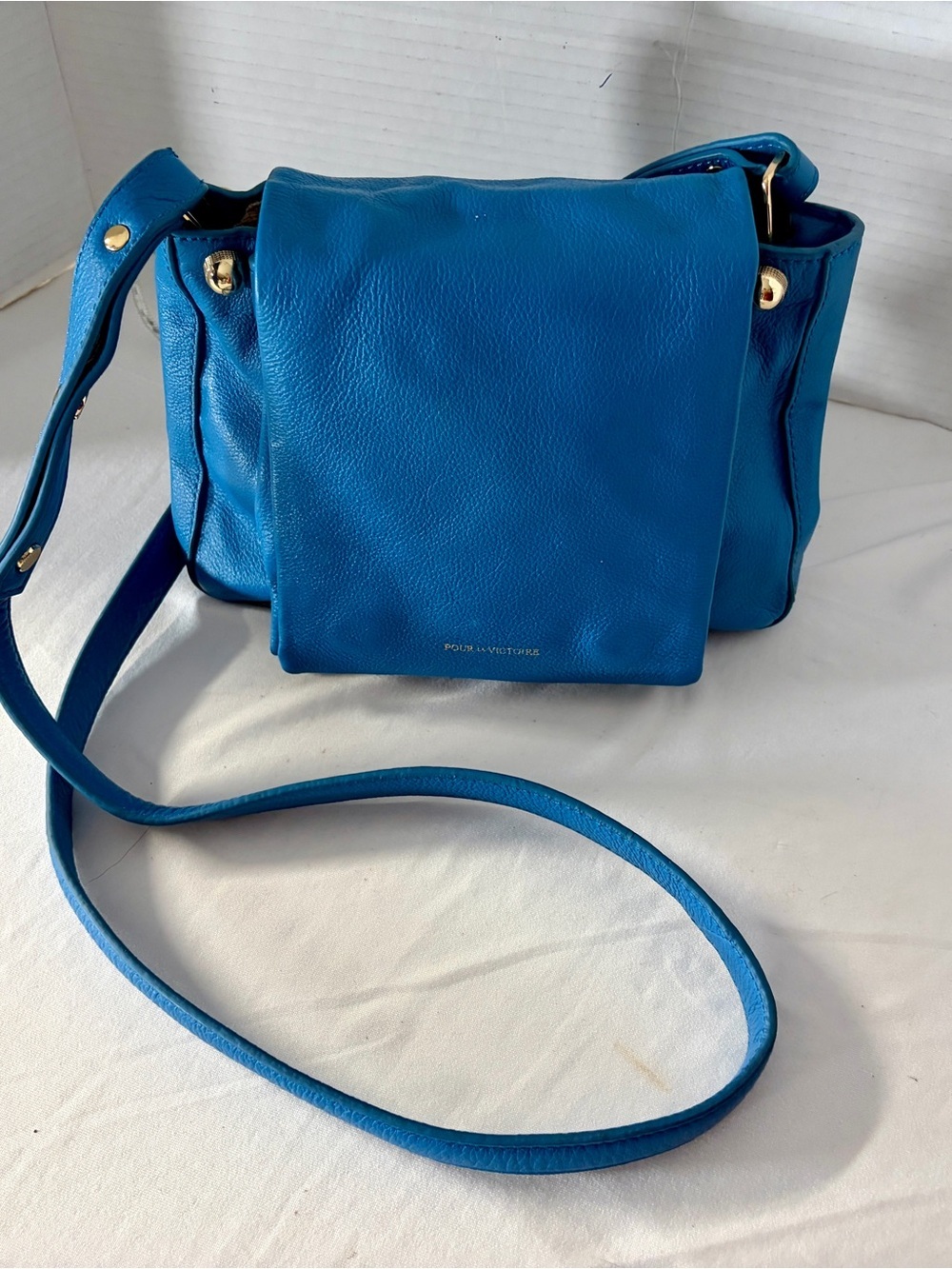 Pour La Victoire Bijou Royal Blue Pebbled Leather Small Crossbody &dust bag